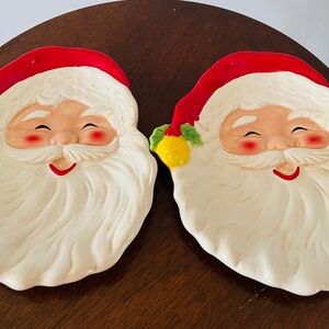 Set of TWO Santa canapé plates, Adorable decorative plates for the holidays